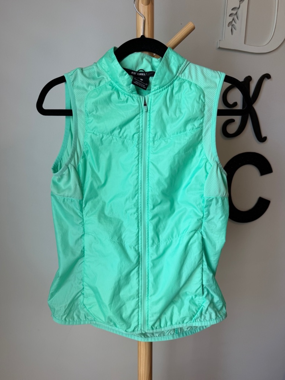 Nike Vented Lightweight Running Vest Full Zip Mint Green Women’s Size Small